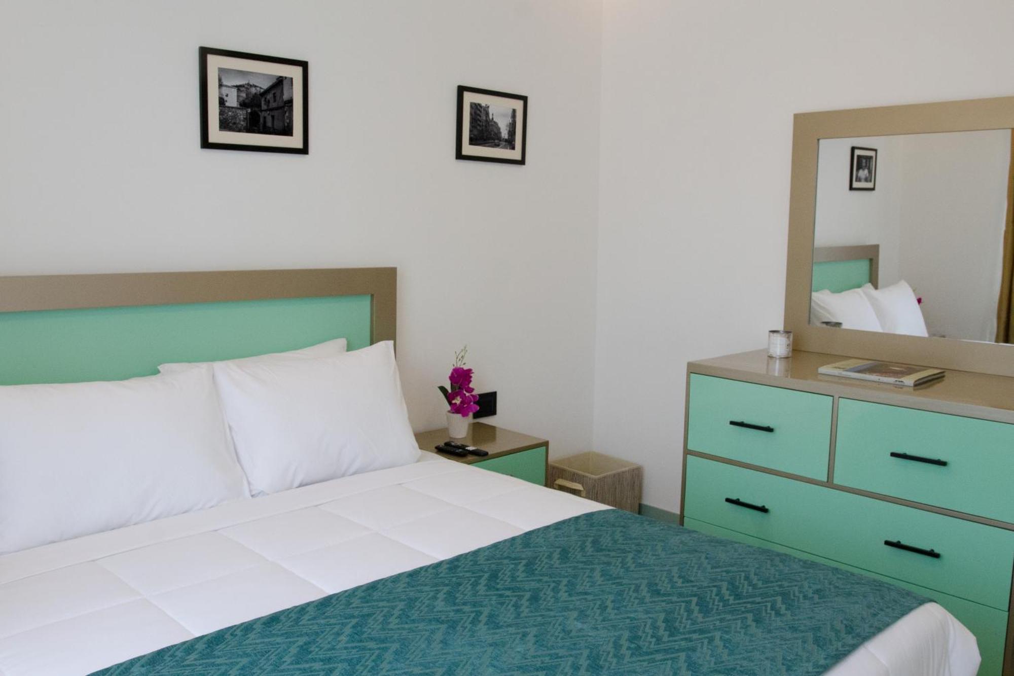 Praga Apartamentos Guayaquil Urdesa Екстериор снимка
